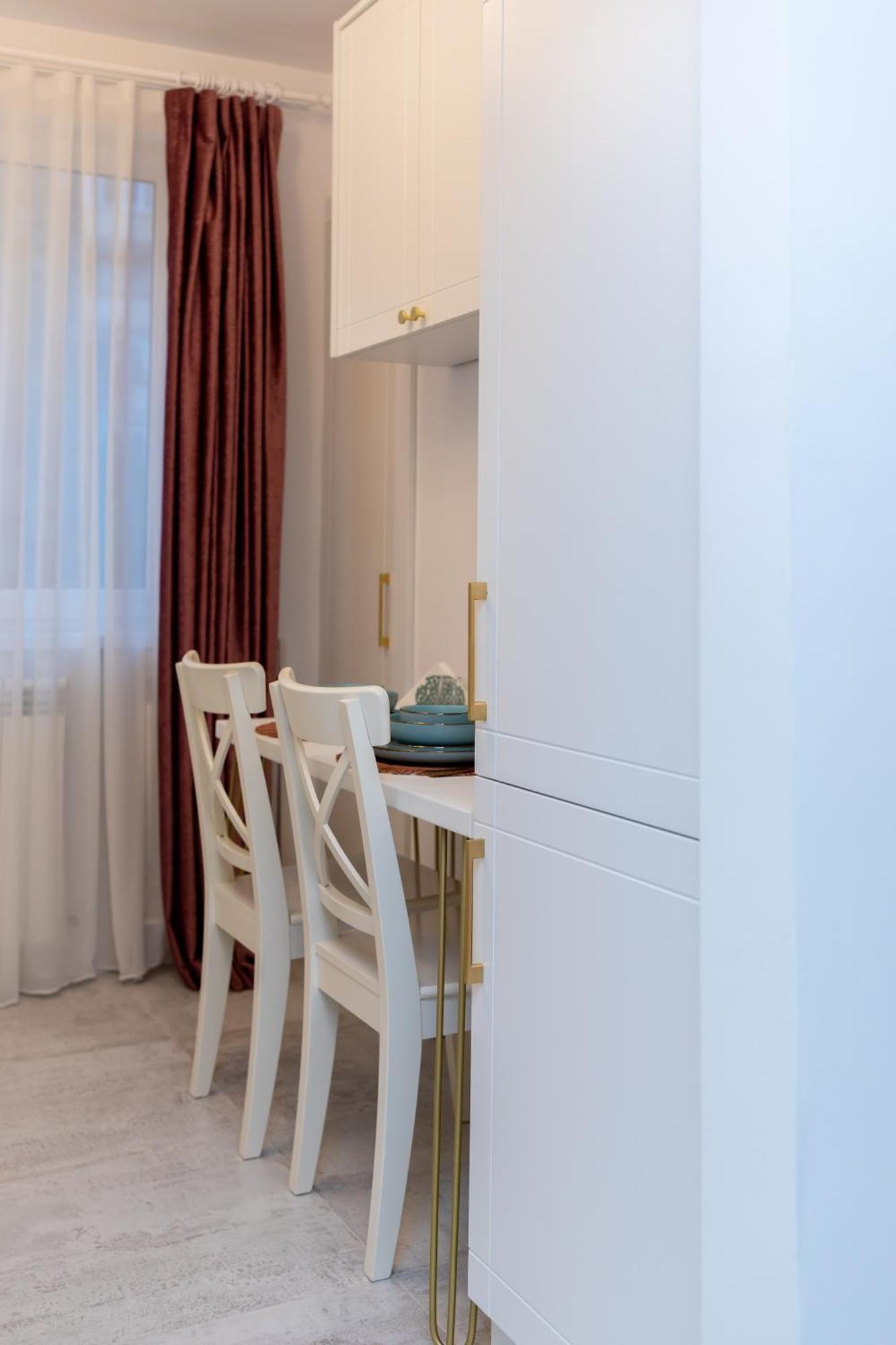 Apartament Octavia Hunedoara Exterior photo