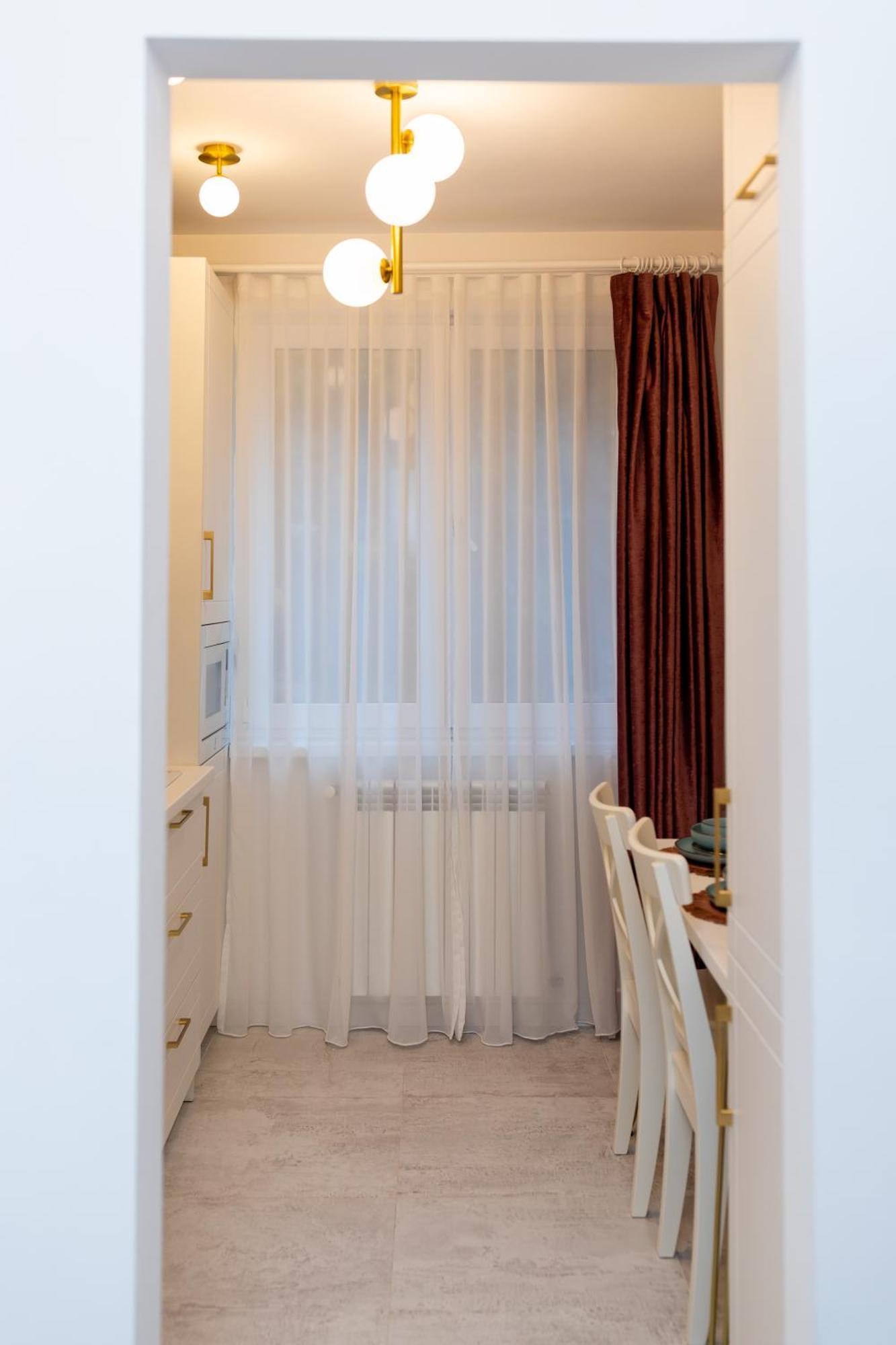 Apartament Octavia Hunedoara Exterior photo